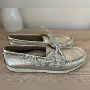 Sperry Topsider Metallic gold Slip On Boat shoe size 9